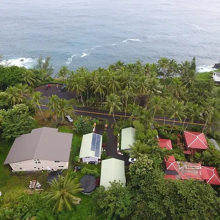 Oceanfront Cottage Near The Kalapana Lava Flows